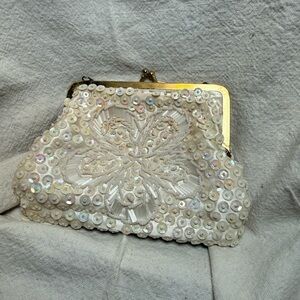 Elegant Cream Beaded Clutch